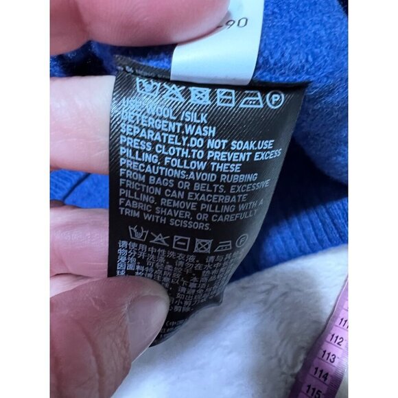 Uniqlo wool blue sweater women size medium - Picture 4 of 7